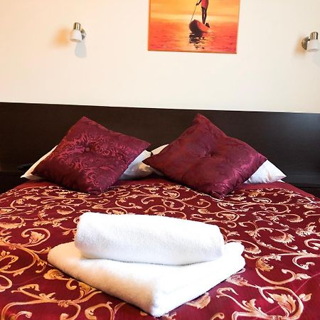 Hotel Korona Rzeszów Εξωτερικό φωτογραφία