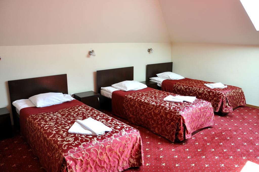 Hotel Korona Rzeszów Εξωτερικό φωτογραφία