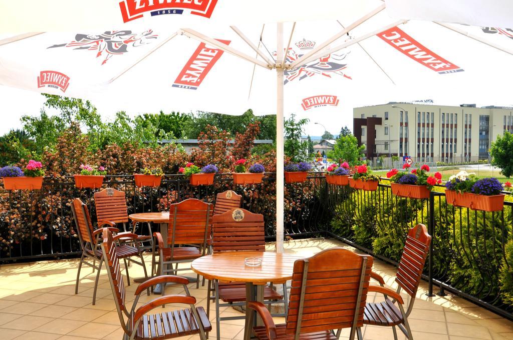 Hotel Korona Rzeszów Εξωτερικό φωτογραφία